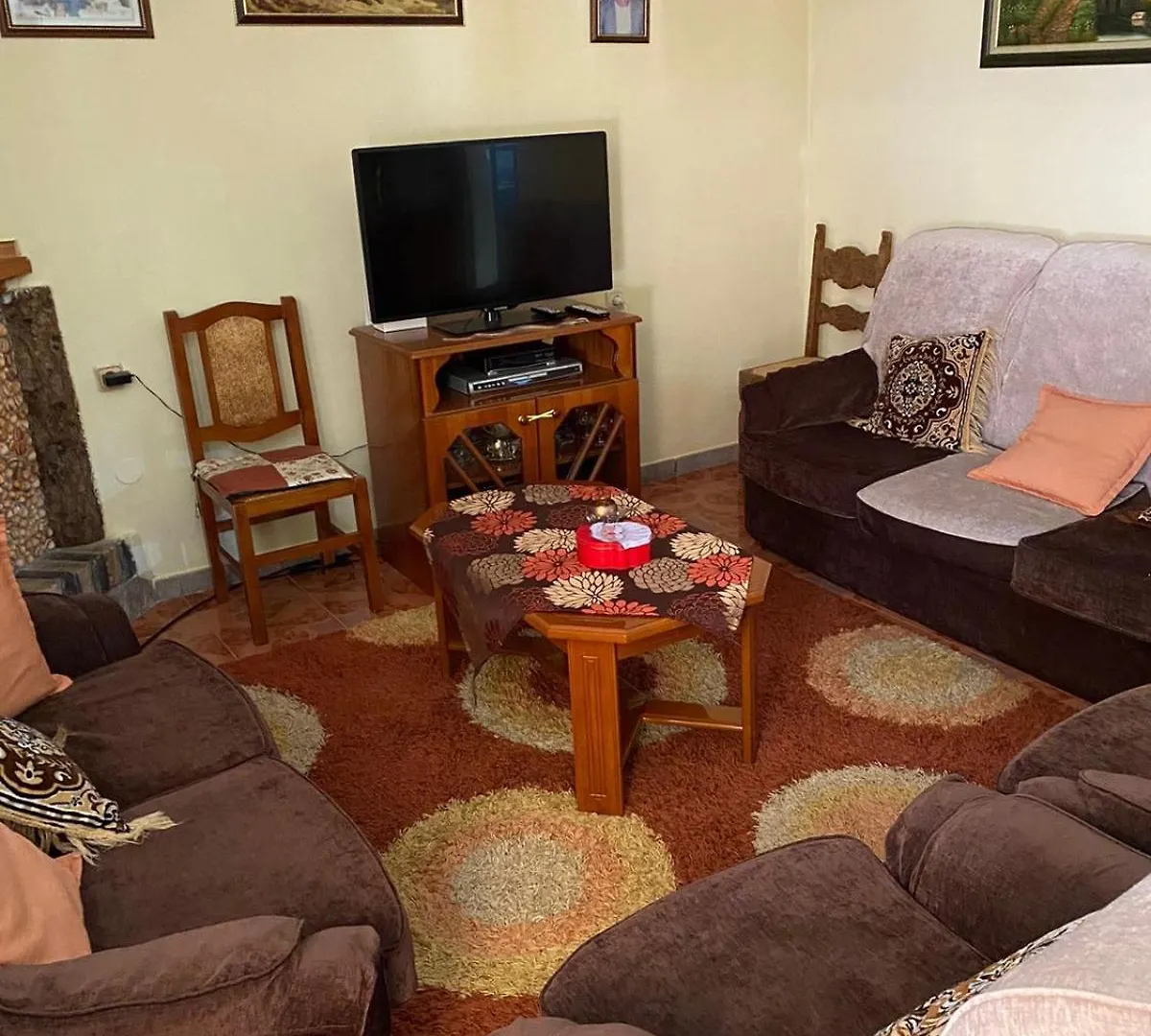 Cenko Family Apartment Gjirokaster