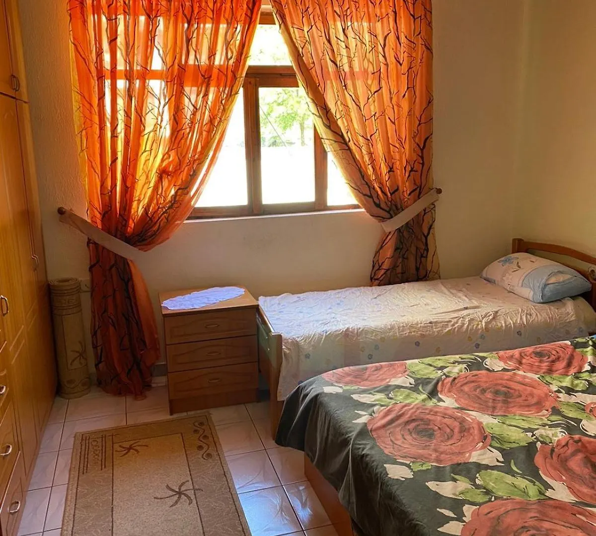 Cenko Family Apartment Gjirokaster