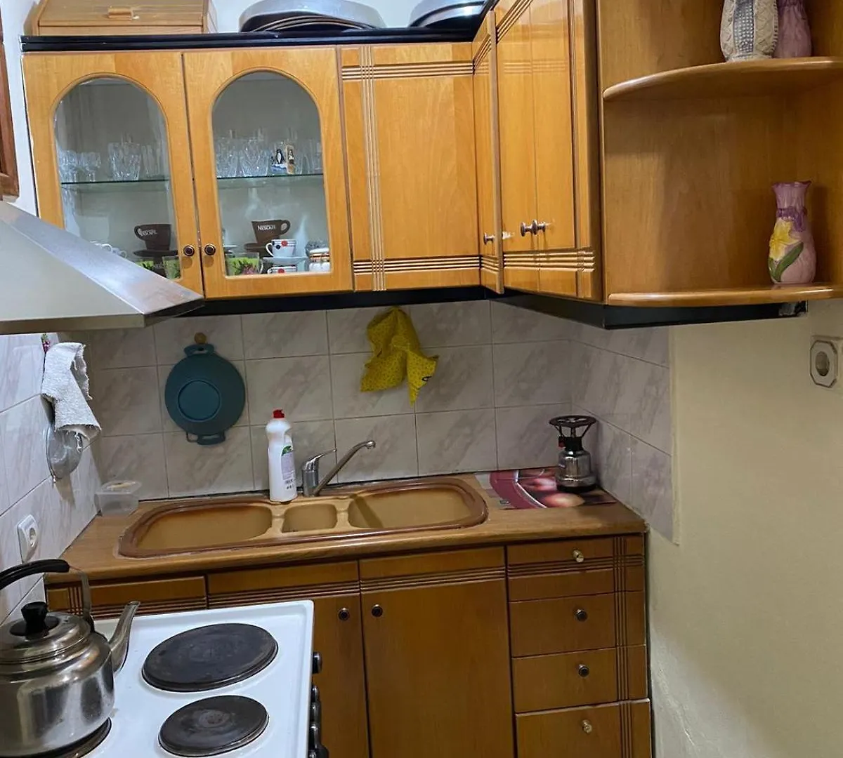 Cenko Family Apartment Gjirokaster